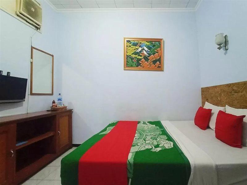 Hotel Palem 2 Syariah Malang Redpartner Eksteriør billede